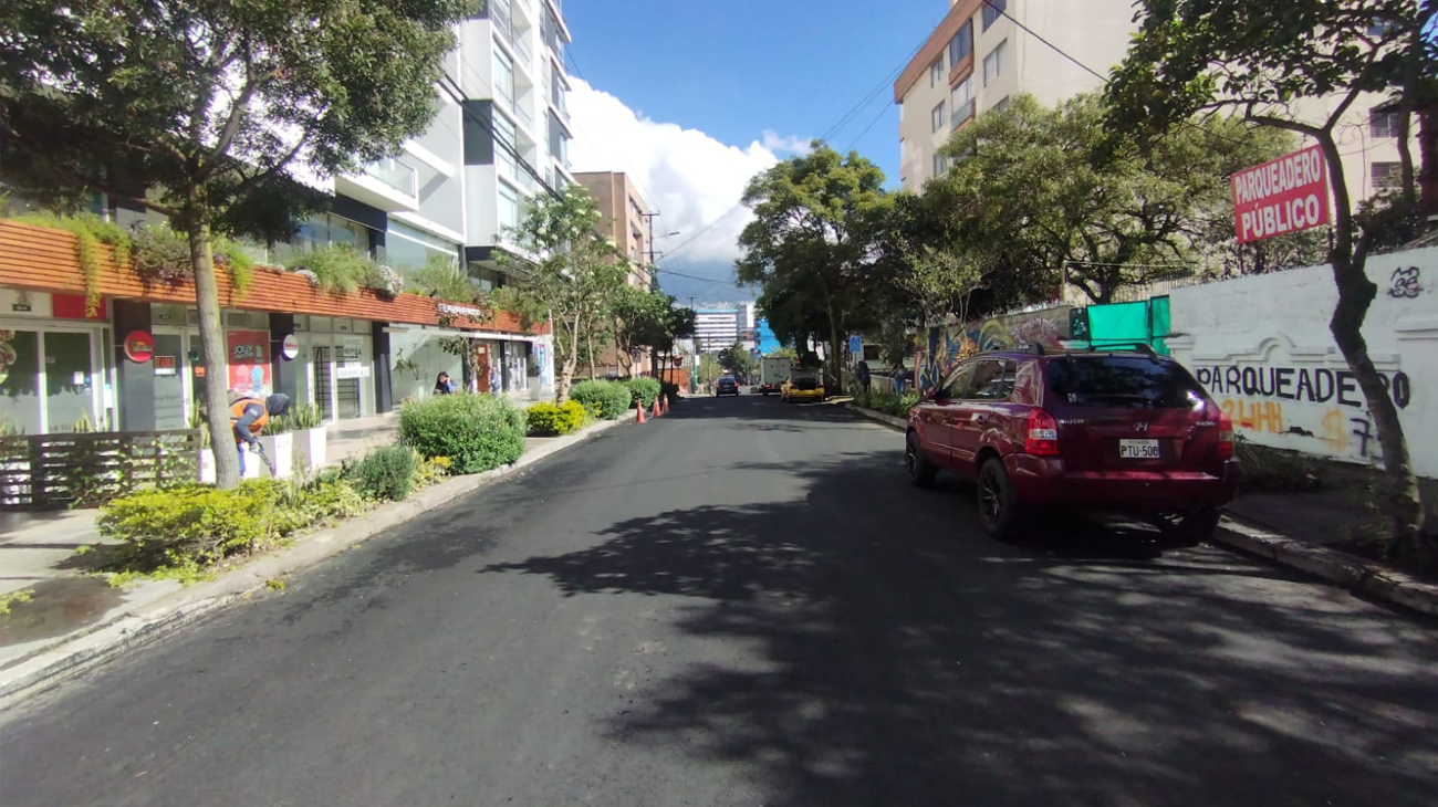 El tránsito vial ya está habilitado en la Vicente Ramón Roca - EPMMOP